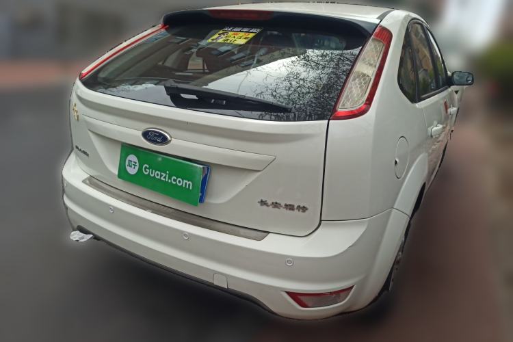 Used Ford Focus 2013 Hatchback Classic 1.8L Automatic Base Model Rear Right 45 Deg