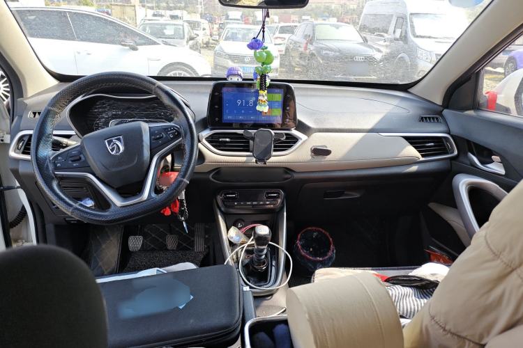 Used Baojun 510 2017 1.5L Manual Fashion Model