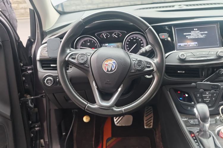 Used Buick Envision 2018 20T Two-Wheel-Drive Elite Model
