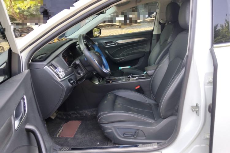 Used Roewe i6 2017 20T Automatic Internet Smart Edition
