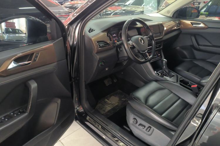 Used Volkswagen Tharu 2021 280TSI Two-Wheel-Drive Luxury Plus Edition
