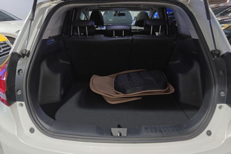 Used Honda Jade 2017 1.8L automatic Comfort version 5 seats