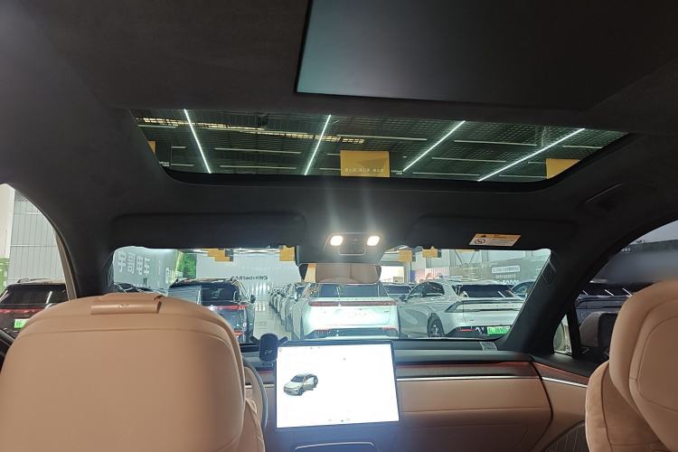 Used ONVO Luxeed L90 2025 Model—Max Six-Seater Version