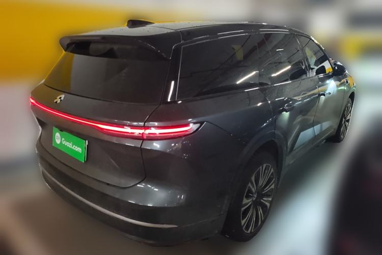 Used Nio ES8 2023 75 kWh Rear Right 45 Deg