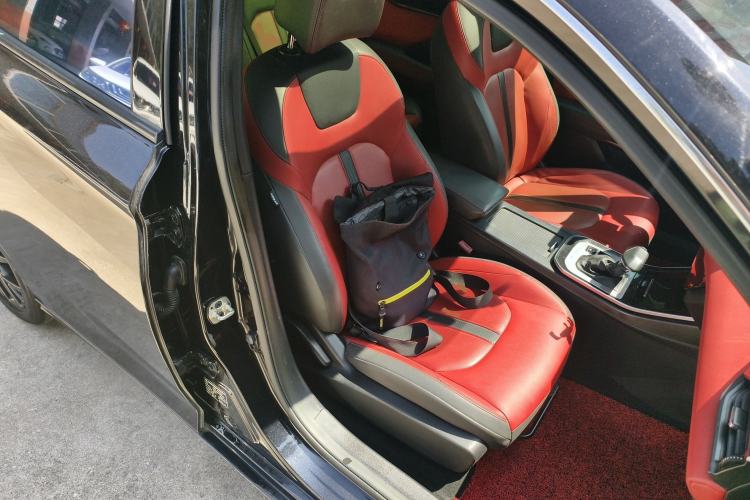 Used Dongfeng Aeolus Yixuan 2020 230T Automatic Dazzle Track Rider Edition
