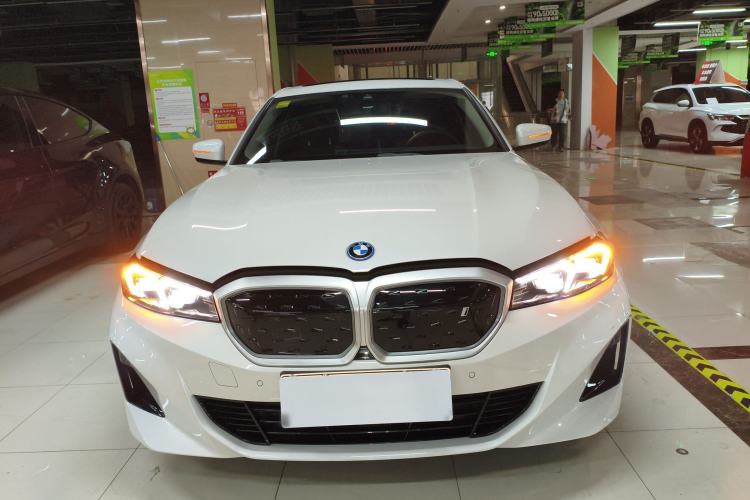 Used BMW i3 2024 eDrive 35 L Front