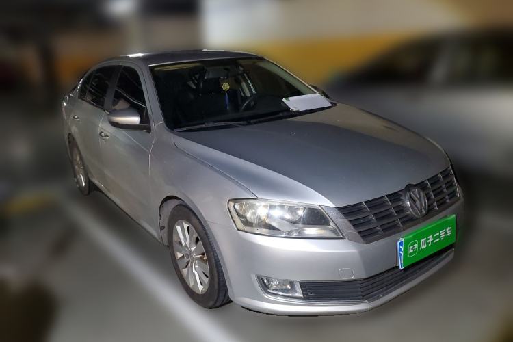 Used Volkswagen Lavida 2013 Restyled Classic 1.6L Automatic Comfort Edition Front Right 45 Deg