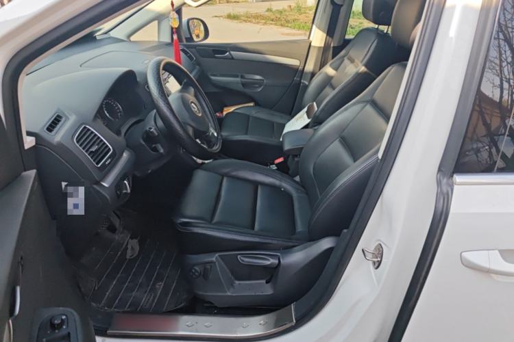 Used Volkswagen Sharan 2014 2.0 TSI Standard Model
