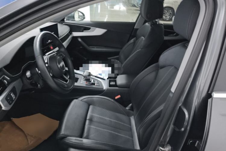 Used Audi A4L 2022 40 TFSI Fashion Dynamic Model Left Front Seat