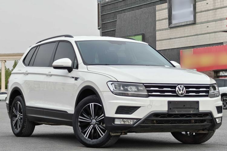 Used Volkswagen Tiguan L 2020 330TSI Automatic Two-Wheel Drive Luxury Edition China VI Standard Exterior 2