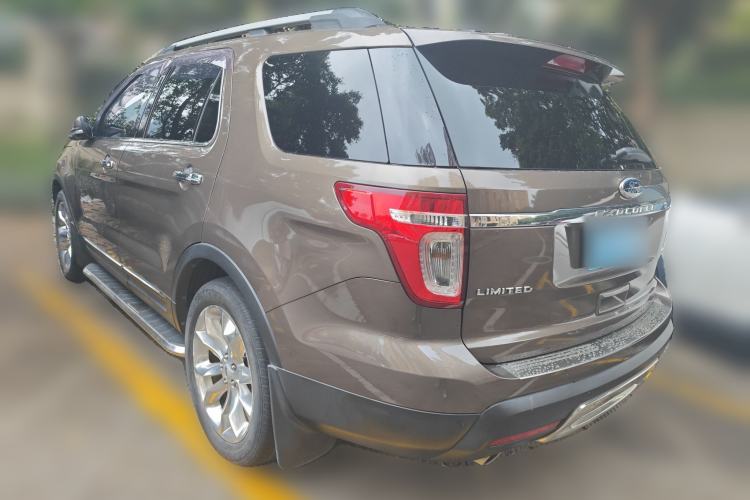 Used Ford Explorer 2013 3.5L Deluxe Model