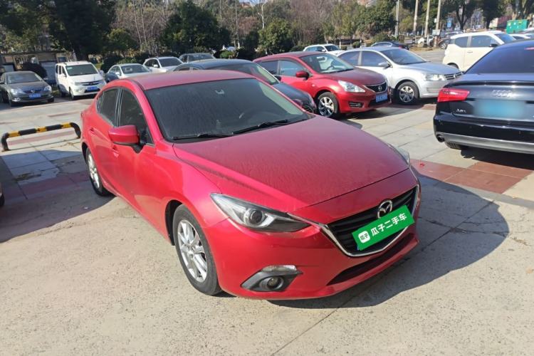 Used Mazda Mazda 3 Axela 2016 Sedan 1.5L Automatic Comfort Model
