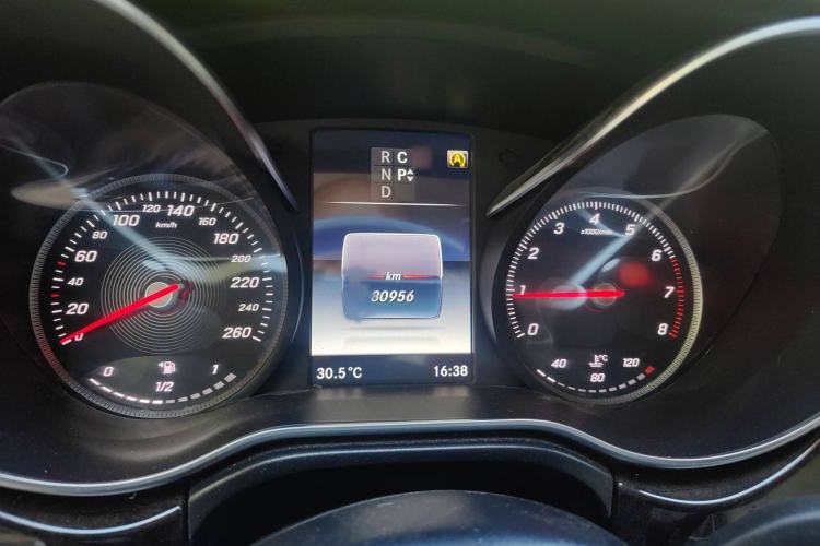 Used Mercedes-Benz V-Class 2016 V 260 Prestige Edition
