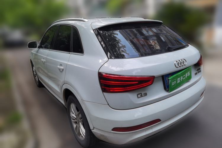 Used Audi Q3 2015 35 TFSI Comfort Model Rear Left 45 Deg