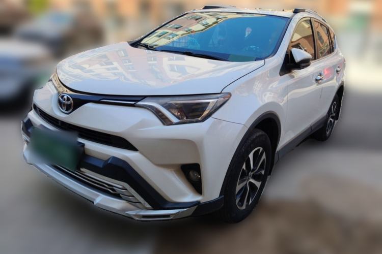 Used Toyota RAV4 2016 2.0L CVT Two-Wheel Drive Comfort Edition China V Standard