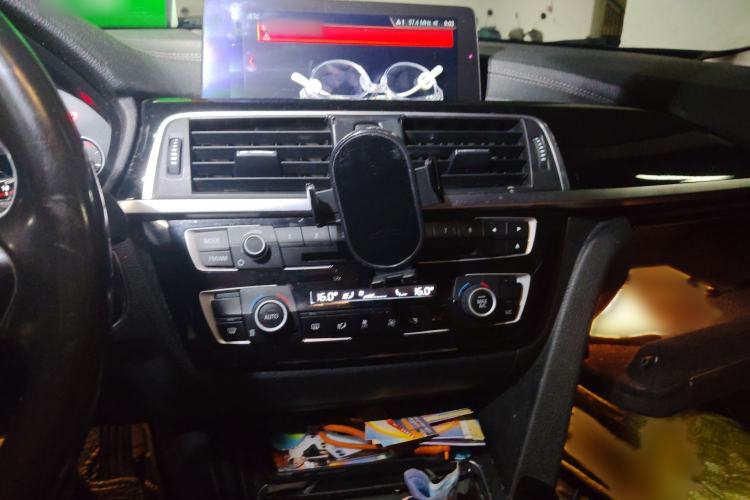 Used BMW 3 Series 2018 320Li Leading Model M Sport Package
