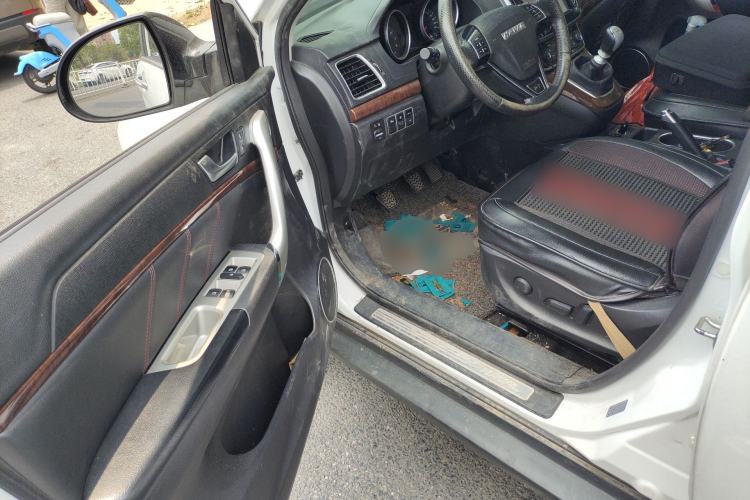 Used Haval H6 2017 Red-Label Sport Edition 1.5T Manual Two-Wheel Drive Elite Model
