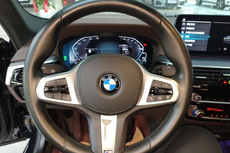 Used BMW 5 Series New Energy 2021 535Le M Sport Package
