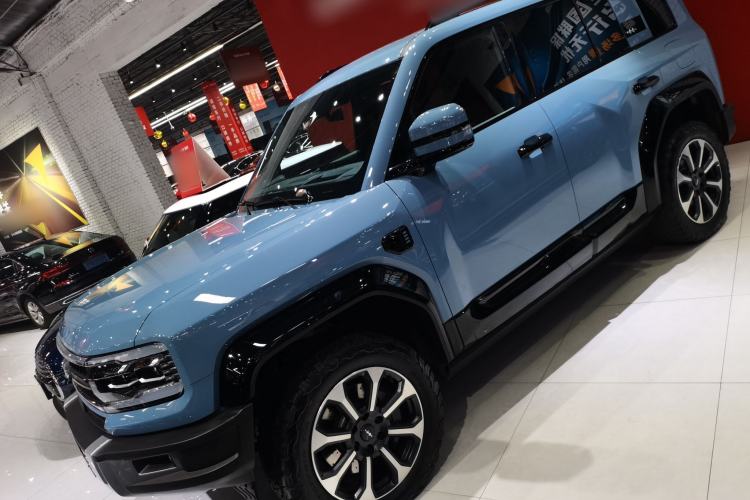 Used Formula Leopard 5 2023 Navigator Edition