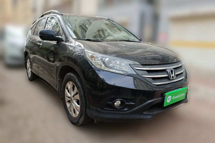 Used Honda CR-V 2013 2.4L two-wheel drive luxury version Front Right 45 Deg