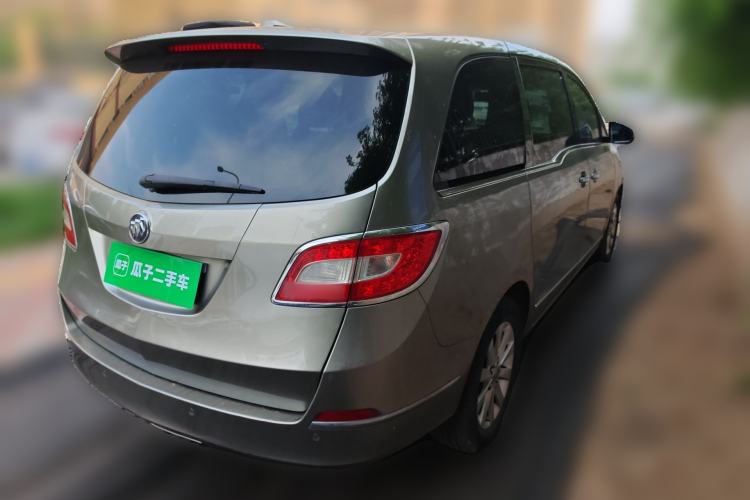 Used Buick GL8 2011 2.4L LT Luxury Business Executive Edition Rear Right 45 Deg