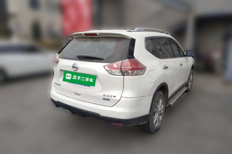 Used Nissan X-Trail 2017 2.0L Manual Classic Edition 2WD
