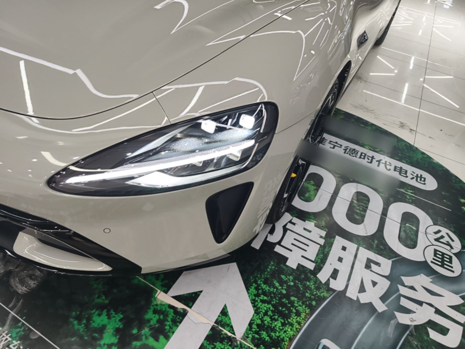 Xiaomi Auto SU7 2024 Rear-Drive Ultra-Long Range Advanced Pro-Level Intelligent Driving Version — снимка 8