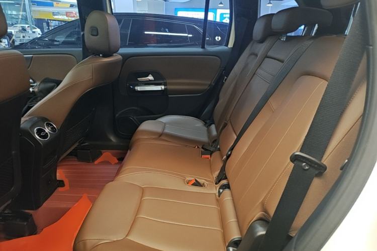 Used Mercedes-Benz GLB 2022 Updated GLB 200 Fashion Edition