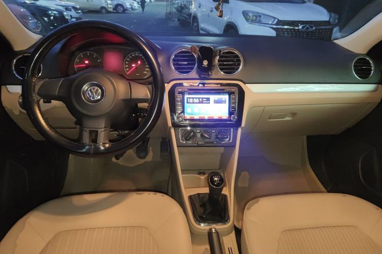 Used Volkswagen Jetta 2015 1.6L Manual Comfort Model