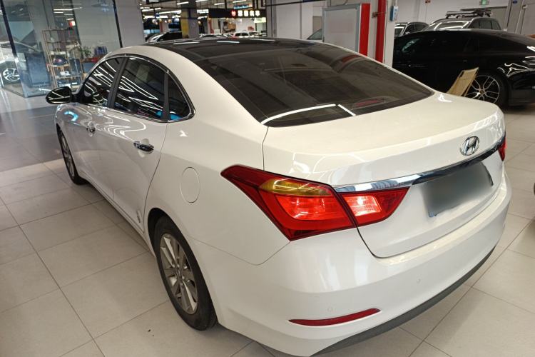 Used Hyundai Mistra 2014 1.8L Automatic Smart GLS Rear Left 45 Deg