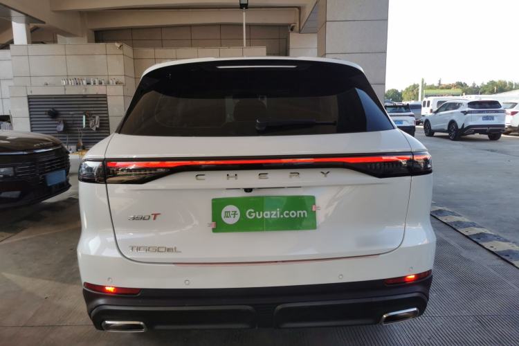 Used Chery Tiggo 8 L 2024 2.0T Two-Wheel-Drive Luxury Version 7 Seats
