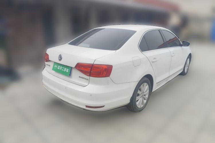 Used Volkswagen Sagitar 2015 1.6L Manual Comfort Model Rear Right 45 Deg