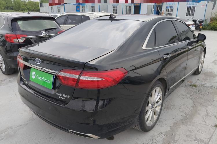 Used Ford Taurus 2017 EcoBoost 325 V6 Flagship Model Rear Right 45 Deg