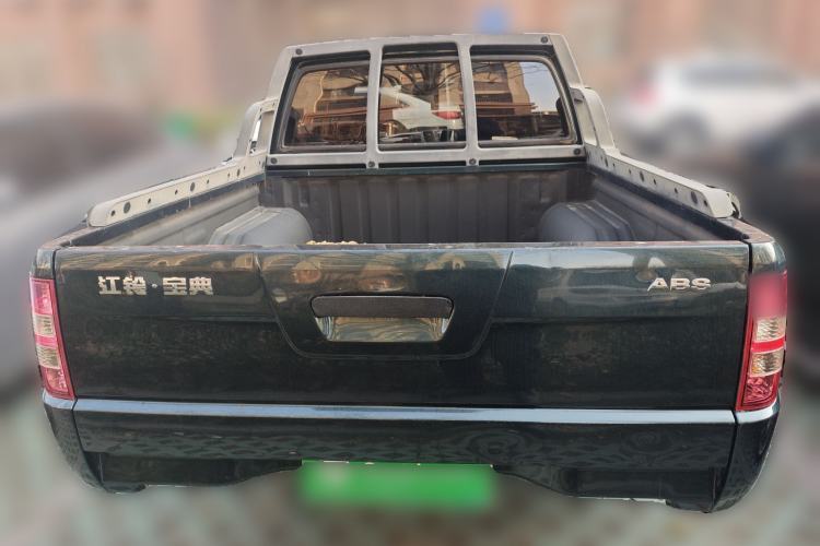 Used JMC Baodian 2018 2.9T New Value-Packed Two-Wheel-Drive Diesel Comfort Version with Standard Cargo Bed – JX4D30B5L