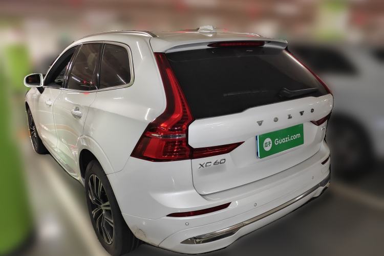 Used Volvo XC60 2022 B5 4x4 Smart Luxury Edition
