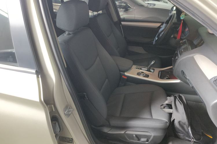 Used BMW X3 2014 xDrive20i Leading Model
