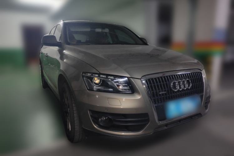 Used Audi Q5 2012 2.0TFSI Technology Model Front Right 45 Deg