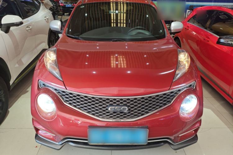 Used Infiniti ESQ 2014 1.6L Spontaneous Edition