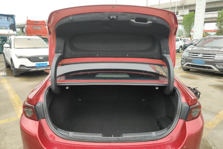 Used Mazda 3 Axela 2020 2.0L Automatic Zhiya Edition Trunk