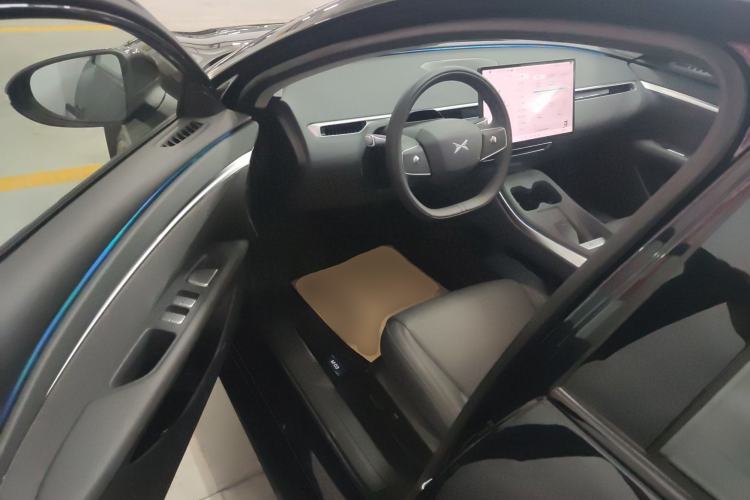 Used XPeng MONA M03 2024 620 with Ultra-Long Range