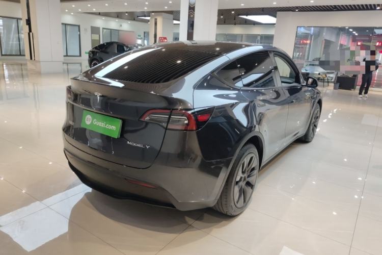 Used Tesla Model Y 2024 Rear-Wheel-Drive Version Rear Right 45 Deg