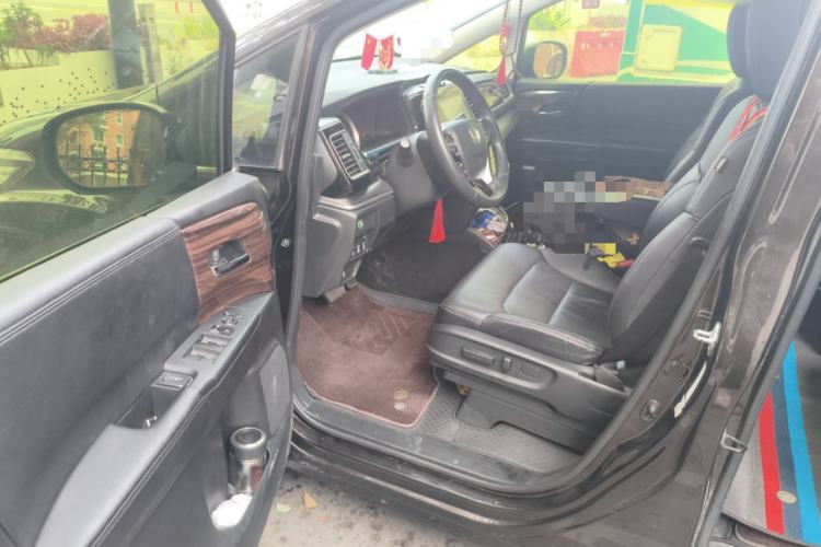 Used Honda Elysion 2016 2.4L Style Edition Driver Seat