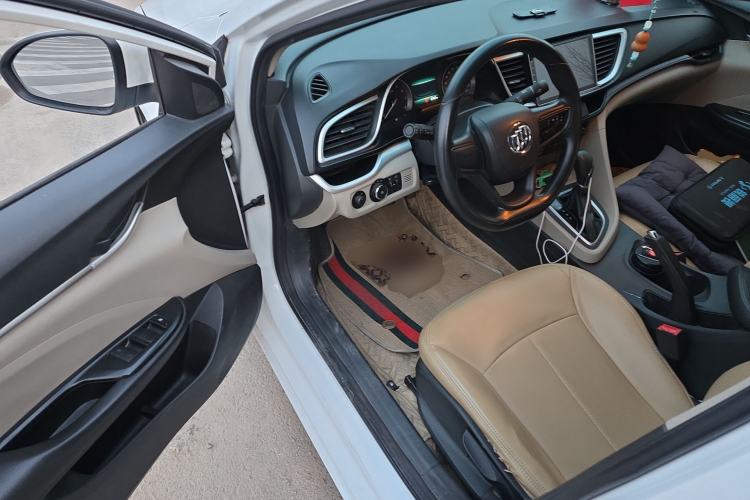 Used Buick GT 2015 15N Automatic Deluxe Edition