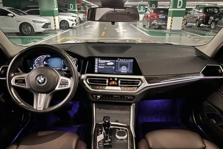 Used BMW 3 Series 2022 Updated 325Li M Sport Package Interior 6
