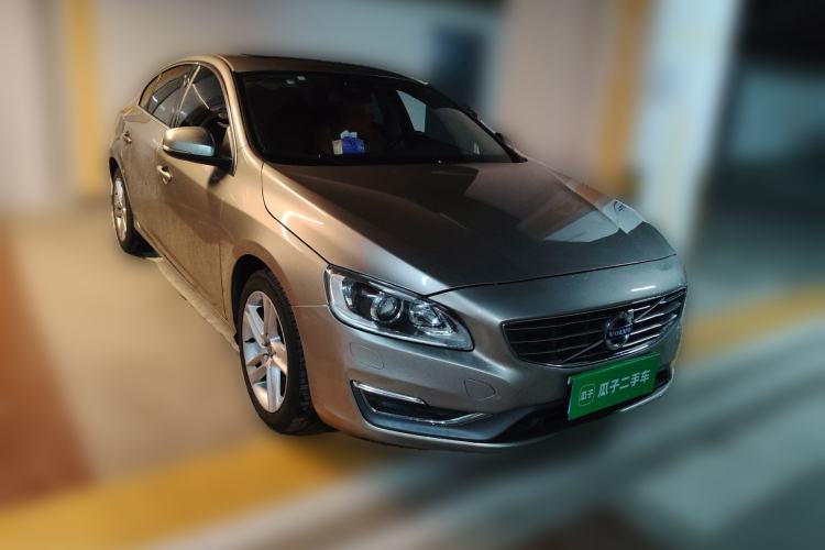 Used Volvo S60 2016 S60L T5 Intelligent Drive Edition Front Right 45 Deg