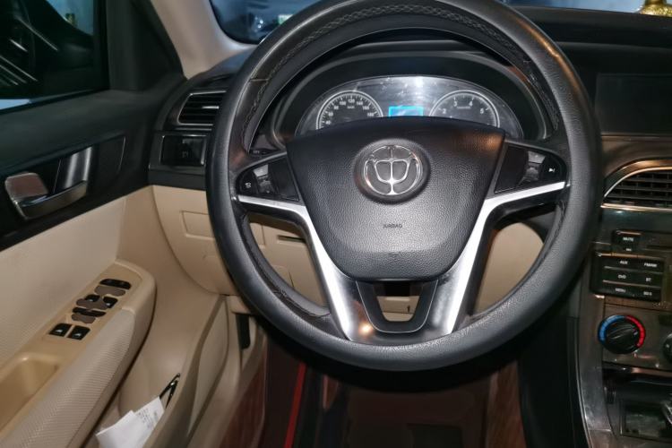 Used Brilliance V5 2012 1.6L Automatic Luxury Version