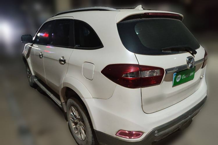 Used JMC Yusheng S350 2016 2.0T Automatic Two-Wheel Drive Gasoline Luxury Version with Sunroof 5 Seats
