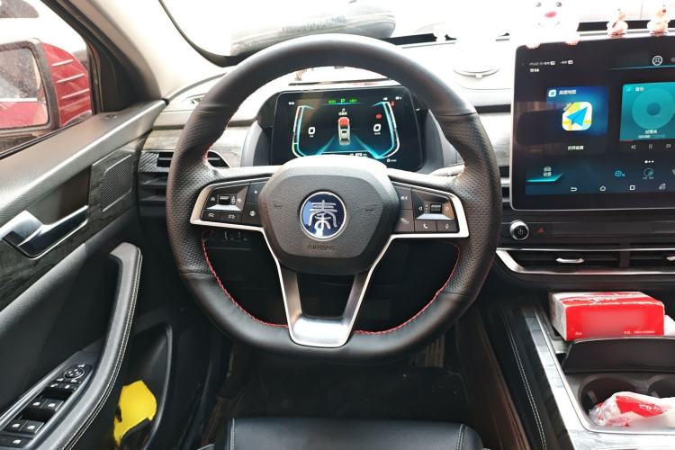 Used BYD Qin Pro New Energy 2018 DM 1.5TI Automatic Smart Connect Elite Model Steering Wheel