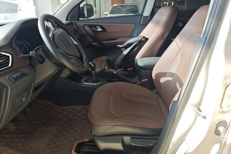 Used FAW Senya R7 2017 1.6L Manual Luxury Model