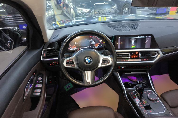 Used BMW 3 Series 2022 325Li M Sport Package Steering Wheel